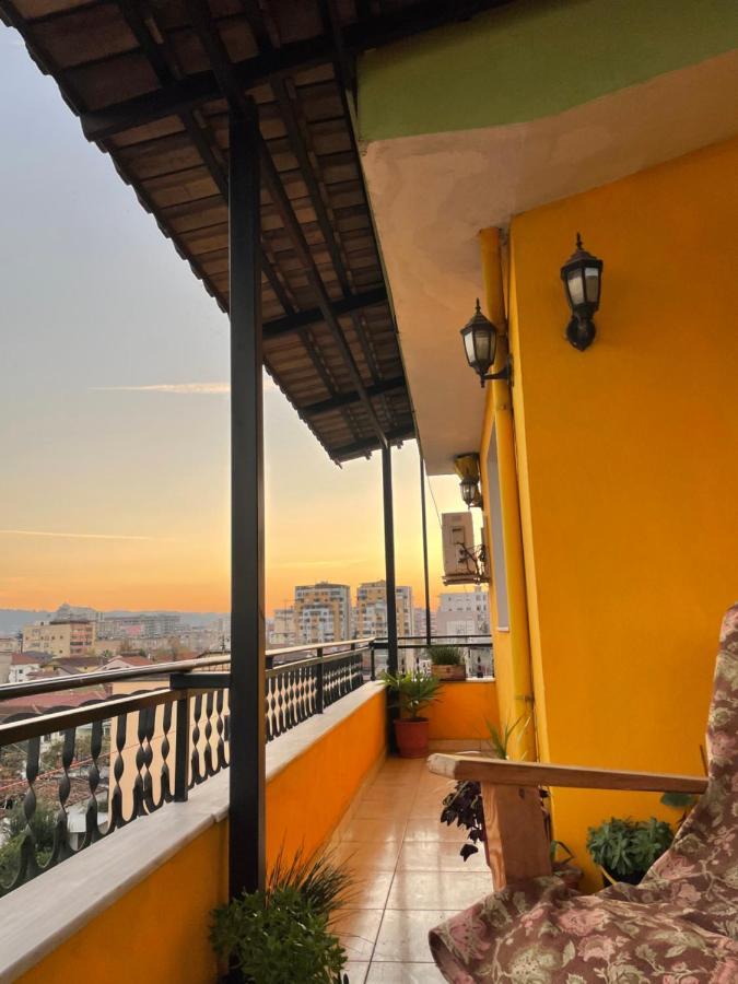 Cozy Big Apartment With Balcony Tirana Zewnętrze zdjęcie