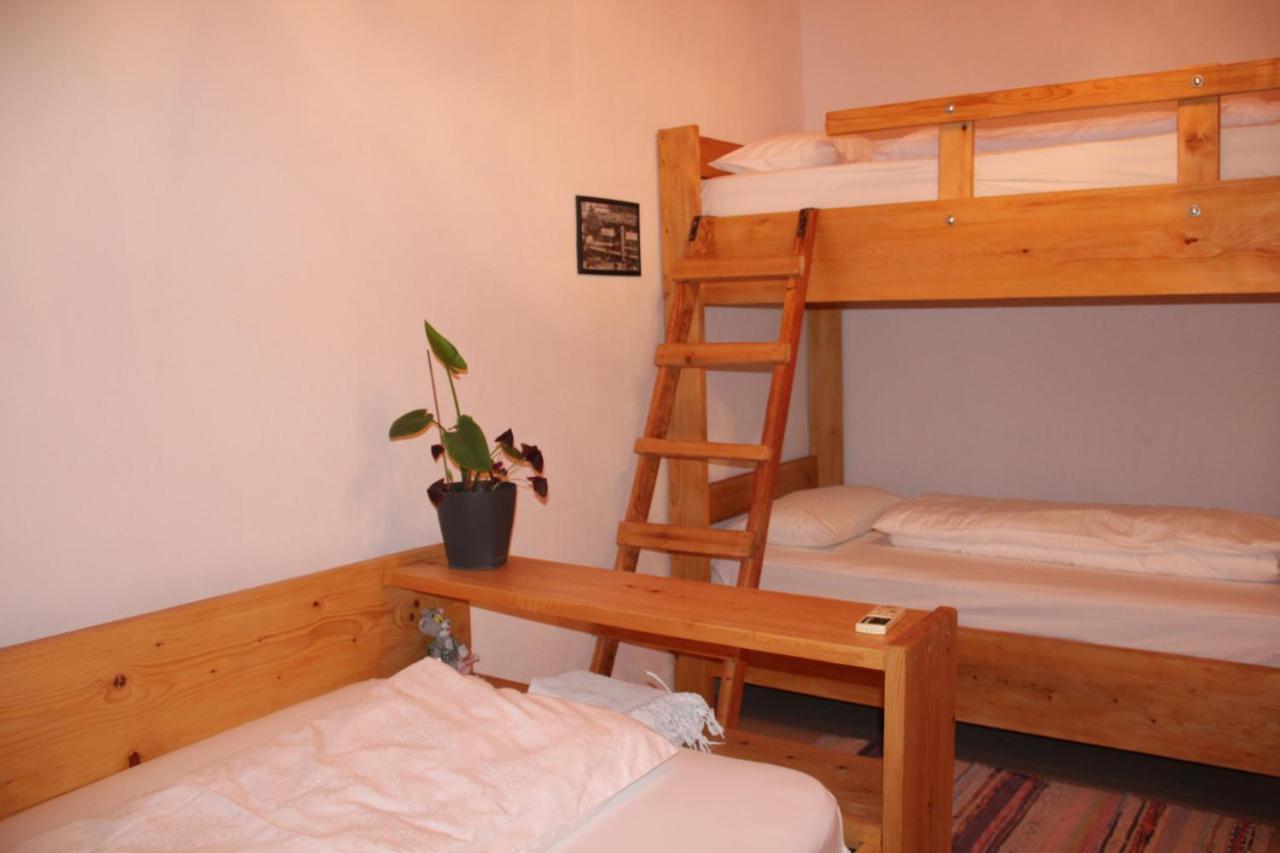 Cozy Big Apartment With Balcony Tirana Zewnętrze zdjęcie
