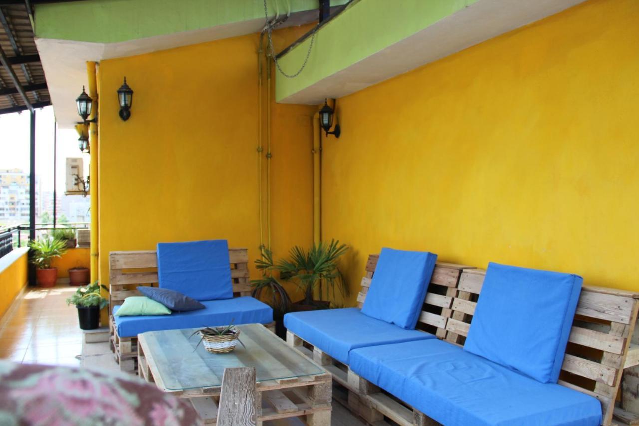 Cozy Big Apartment With Balcony Tirana Zewnętrze zdjęcie