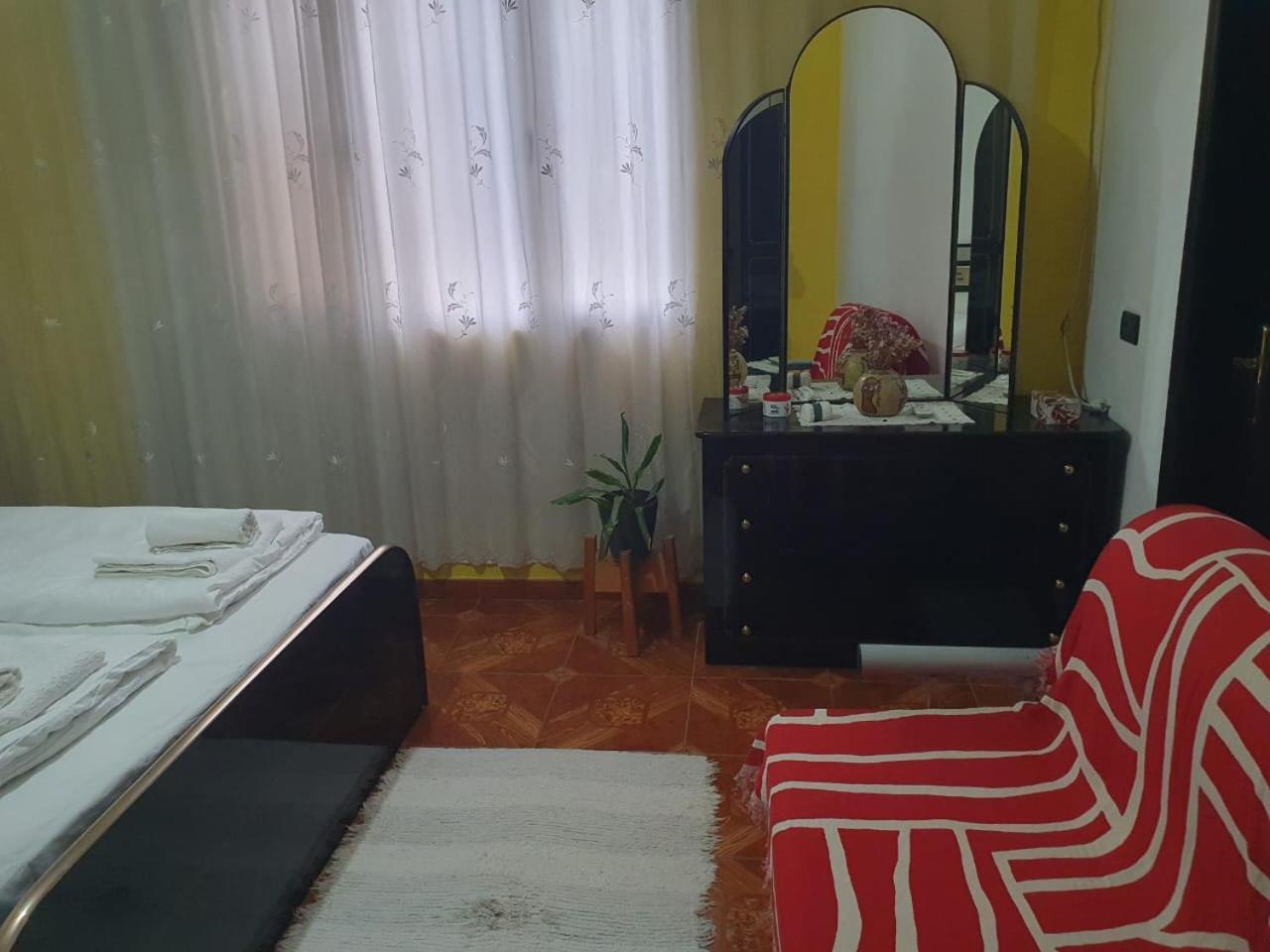 Cozy Big Apartment With Balcony Tirana Zewnętrze zdjęcie