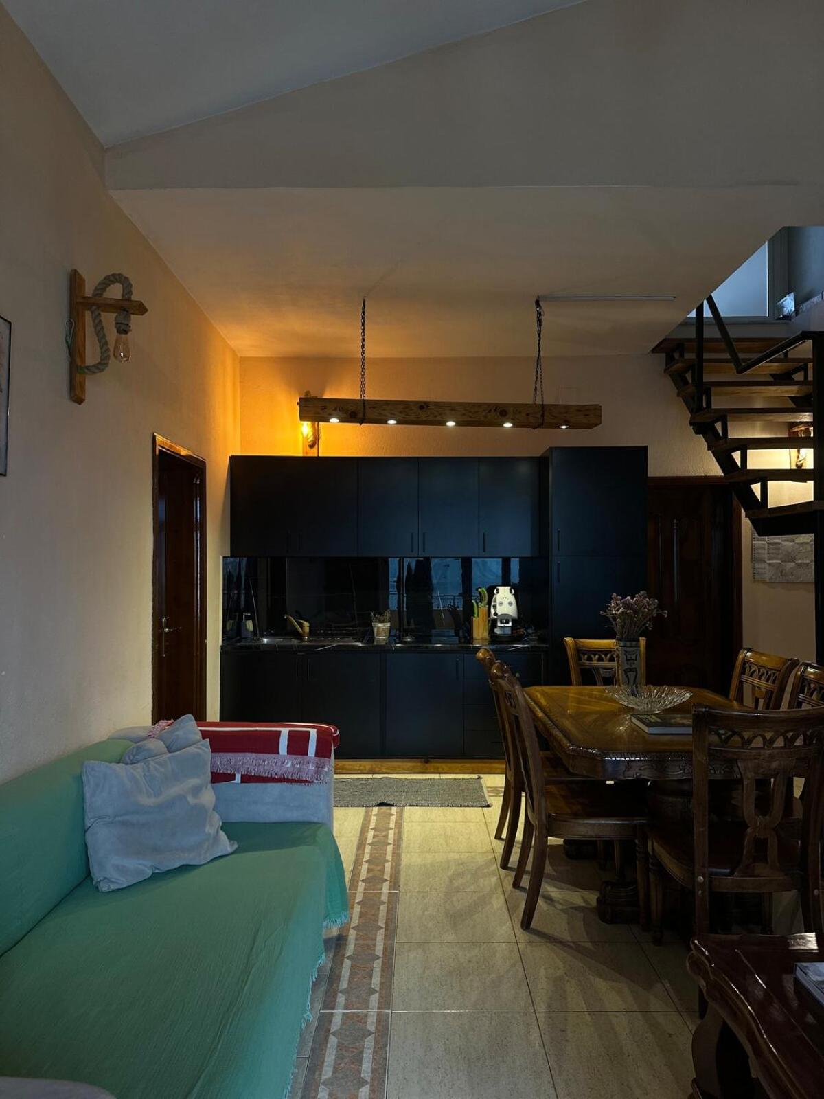 Cozy Big Apartment With Balcony Tirana Zewnętrze zdjęcie