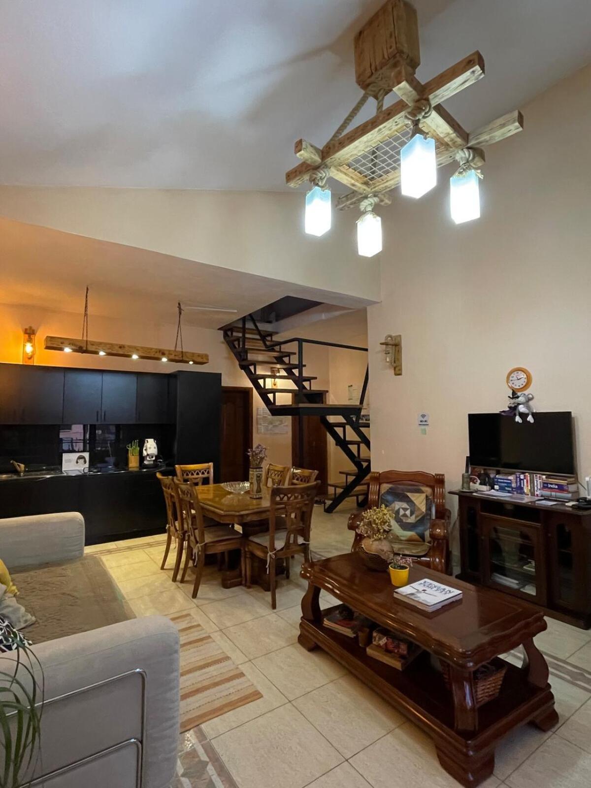 Cozy Big Apartment With Balcony Tirana Zewnętrze zdjęcie