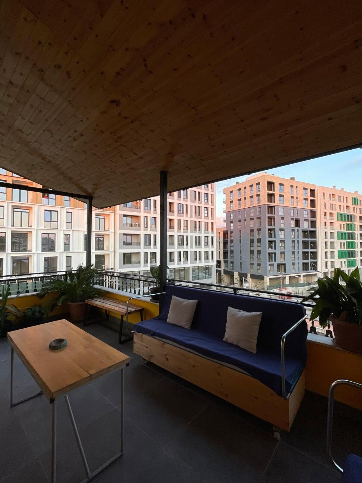 Cozy Big Apartment With Balcony Tirana Zewnętrze zdjęcie
